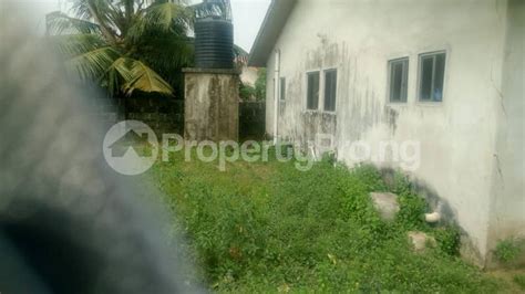 8 Bedroom House In Age Mowo Badagry Lagos House For Sale In Badagry