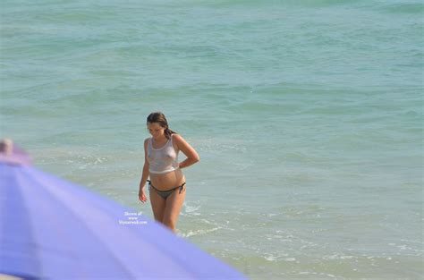 beach voyeur pregnant lady at thailand beach april 2012 voyeur web