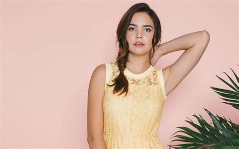 bailee madison  tapety na pulpit