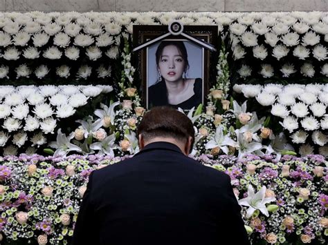 Deaths Of Goo Hara And Sulli Highlight Tremendous