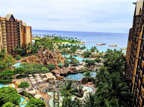 amazing fall travel offers at aulani a disney resort and spa in hawaii