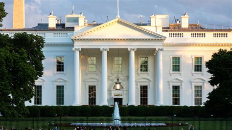 white house home decor rules   family  forced  follow