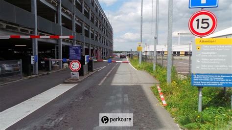 parkeren eindhoven airport p goedkoop boeken met parkcare