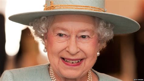 bbc news in pictures guns saluting queen s birthday