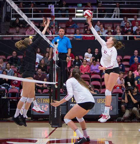 stanford women s volleyball continues quest to defend title