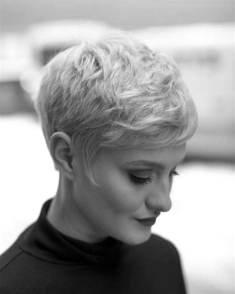 23 best short hairstyles for women with fine hair siznews