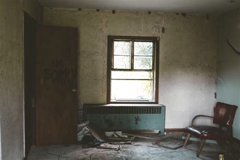 Secret Messages In Abandoned Motel Rooms R Abandonedporn