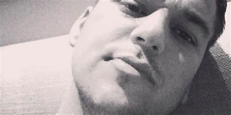 rob kardashian shares new selfie first photo in ~years~