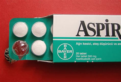 aspirin   photo  freeimages