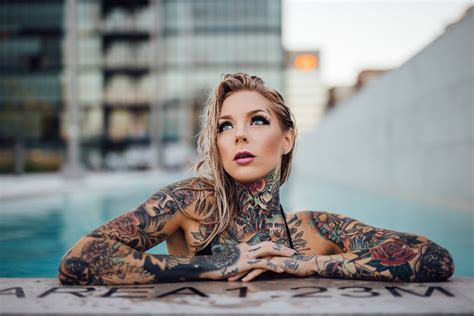 how to take good photos of a tattooed person how to photo tripod images