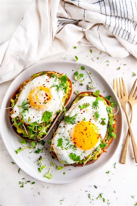 avocado egg breakfast toast aberdeens kitchen