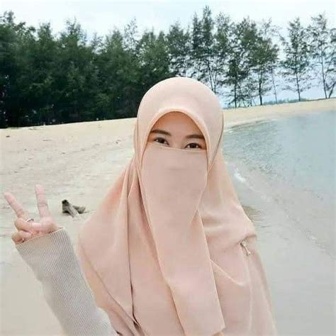 pin di gaya hijab