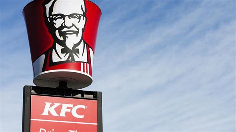 Kfc Australia Fast Food Chain Relaunches Full Kentucky Fried Chicken