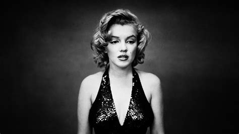 Black And White Photo Of Marilyn Monroe Is Wearing Black Dress Hd
