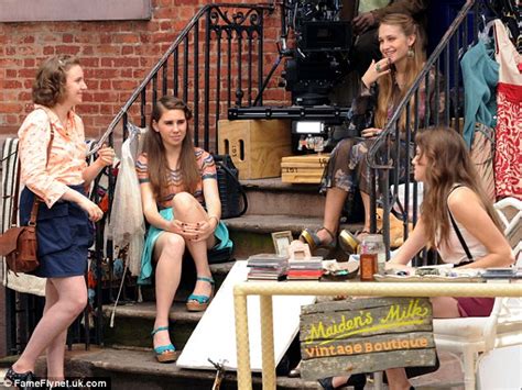 girls lena dunham reveals the inspiration for her tv hit that shocked america daily mail online