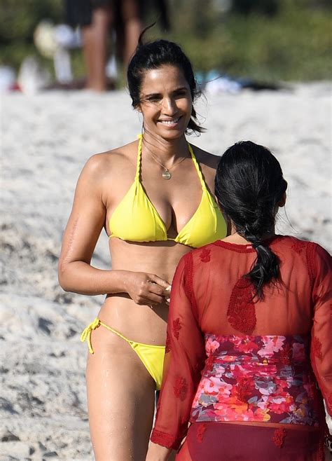 Padma Lakshmi Fappening Sexy Bikini 115 Photos The