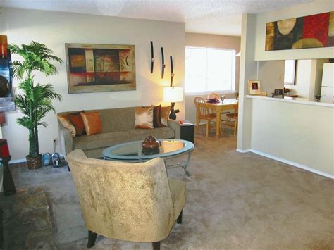 oakstone apartment homes  ne  loop san antonio tx  apartment finder