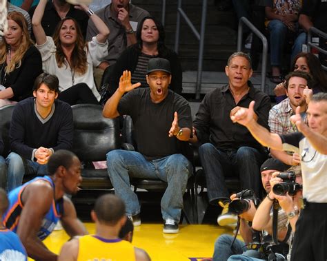 Celebrities At The Lakers Game Zimbio