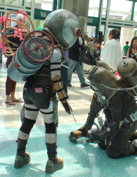 Big Sister And The Delta Big Daddy From Bioshock 2 By