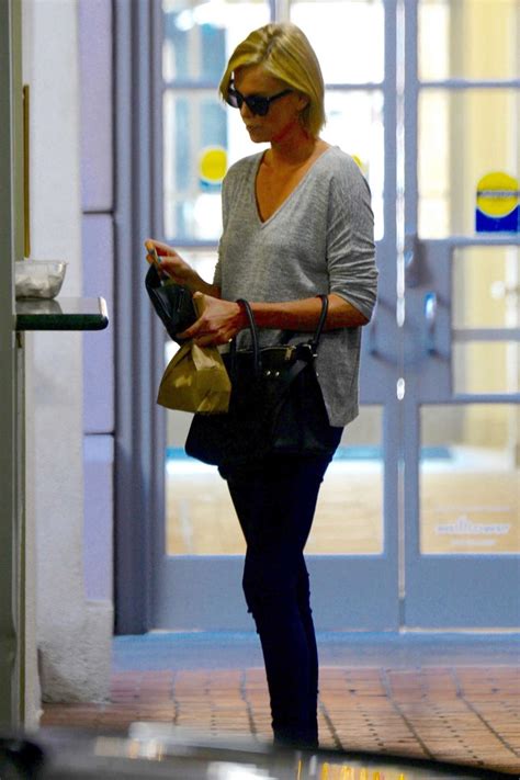 Charlize Theron Leaving The Doctors Office 01 Gotceleb