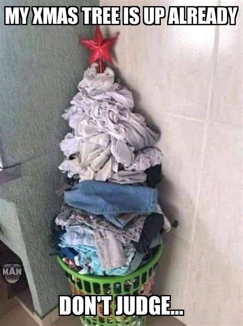 Pin By Janine Collins On Haha Too Funny Funny Christmas Tree