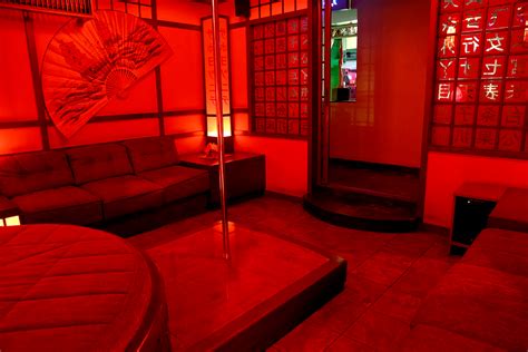 our private rooms omega night club