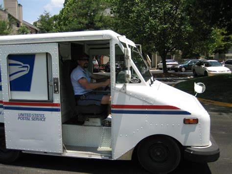 mail truck nyenyec flickr