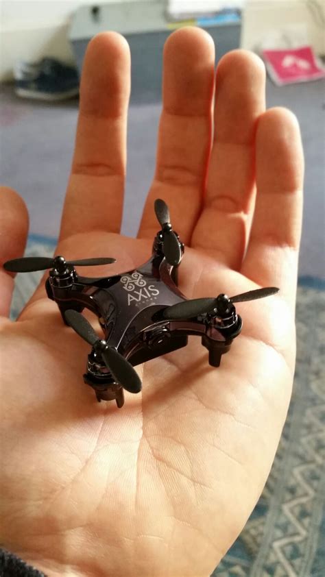 axis vidius  review   worlds smallest fpv drone dronelife