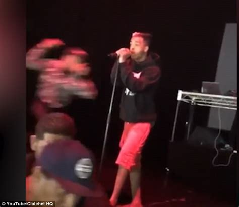 Rapper Xxxtentacion Is Knocked Out On Stage In San Diego Daily Mail
