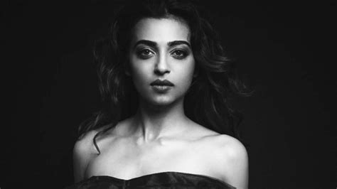 radhika apte was asked what ll she do if she woke up as