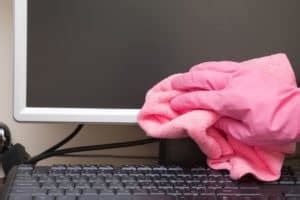 clean  computer screen  easy steps home care zen