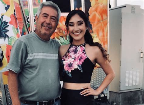 this daughter surprised her dad at work before heading to