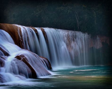cascadas de agua azul feng shui antique  modern special places