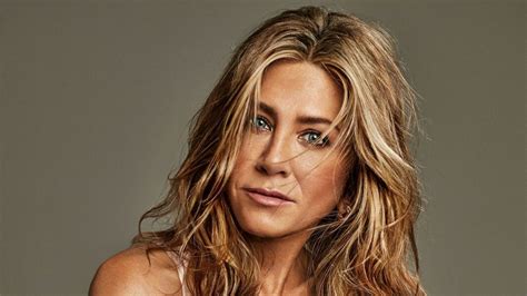 jennifer aniston spent  week   covers  wrapping