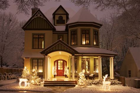 decorating  christmas porch  ideas town country living