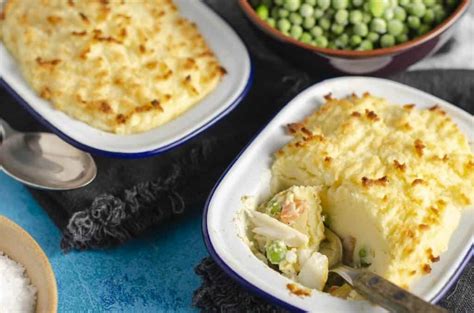 easy fish pie  mashed potato topping lost  food