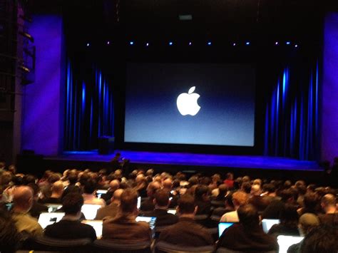 blog apple unveils  res quad core  ipad wired