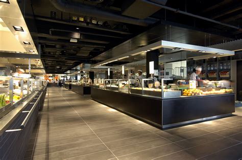 eating  amsterdam  amazing food court  de bijenkorf luxurytravelersguidecom food