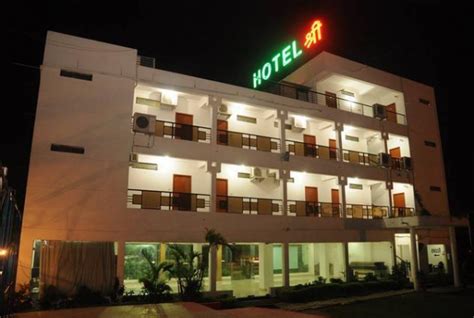 get best prices and packages of hotel shree in indore vijay
