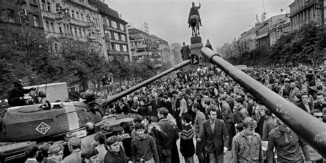 nosotros  la primavera de praga diario digital nuestro pais