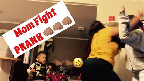 Mom Fight Prank👊🏽👊🏽 Youtube