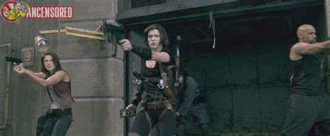 Milla Jovovich Desnuda En Resident Evil Afterlife