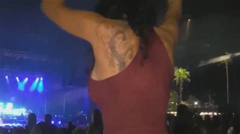 sexy drunk amateur public pissing and blowjob in miami