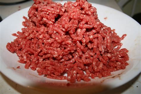 breaking ground beef recall expands    million pounds  beef