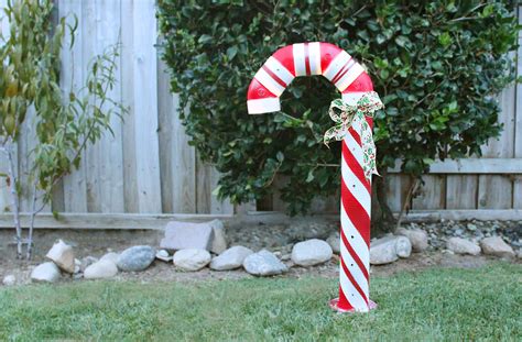 article shows     lighted pvc candy cane decoration