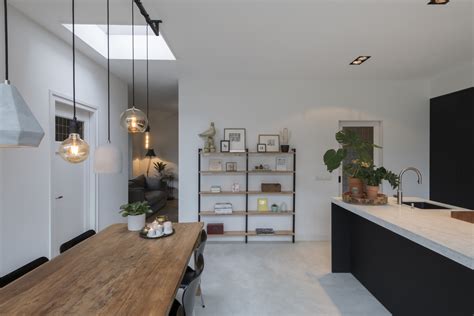deze mooie design keuken plaatsen wij  een authentieke woning  apeldoorn keukenmeyt