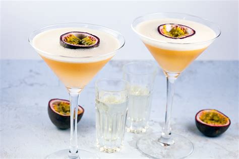How To Make A Classic Pornstar Martini Cocktail Recipe In Three Steps