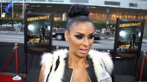 laura govan talks about draya getting a surgical tummy