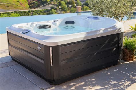 clean drain  refill  hot tub wci pools spas