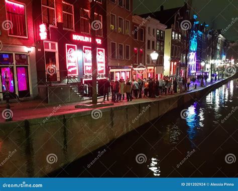 nightlife  clubs   red light district  amsterdam  night editorial stock image image